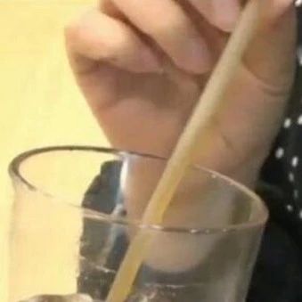 韩国大米吸管不算啥，这些更牛！网友：老板，一杯奶茶加根吸管