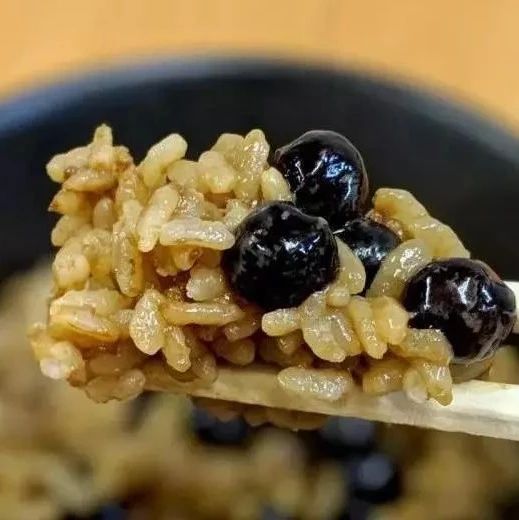 珍珠啤酒、珍珠寿司、珍珠奶茶饭？日本人的万物皆珍珠已经魔怔了！