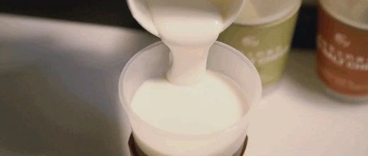 奶盖茶真的不香了？看看这些奶茶品牌怎么玩的