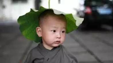 快报祝大朋友小小朋友儿童节快乐！