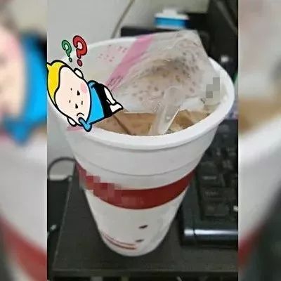 一杯饮料卖 元，重新封膜却要加元