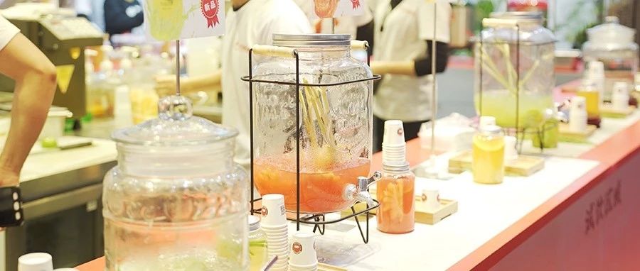 喝了多杯饮品，这次加盟展看到了一些变化
