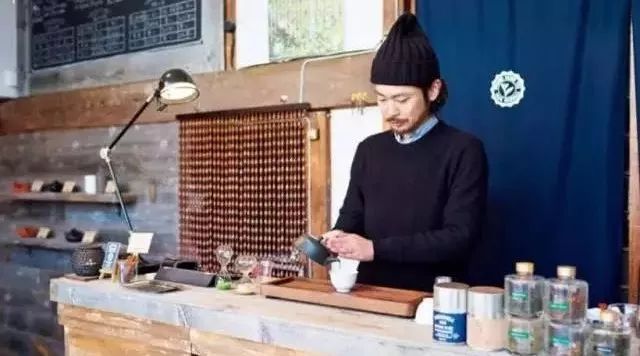 茶饮淡季，大佬们扎堆去日本，他们看了哪些门店？学到了什么？