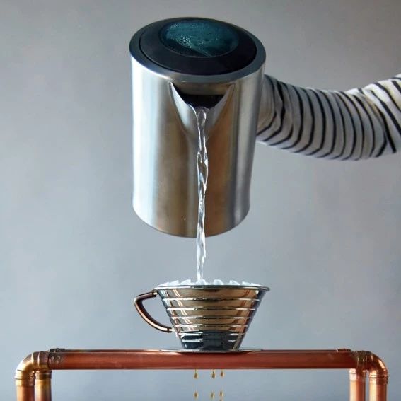 【手冲技巧】注水力度大小对咖啡风味的影响