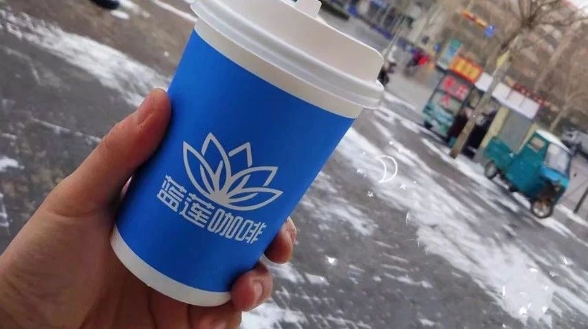 四线小城咖啡馆，好评超星巴克，不花钱成当地网红，它是如何做到的？
