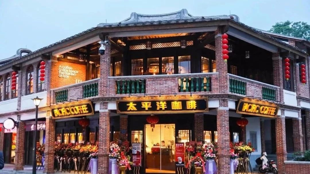 盘点了家店，我们发现：牛逼的门头，拉客能力胜青楼