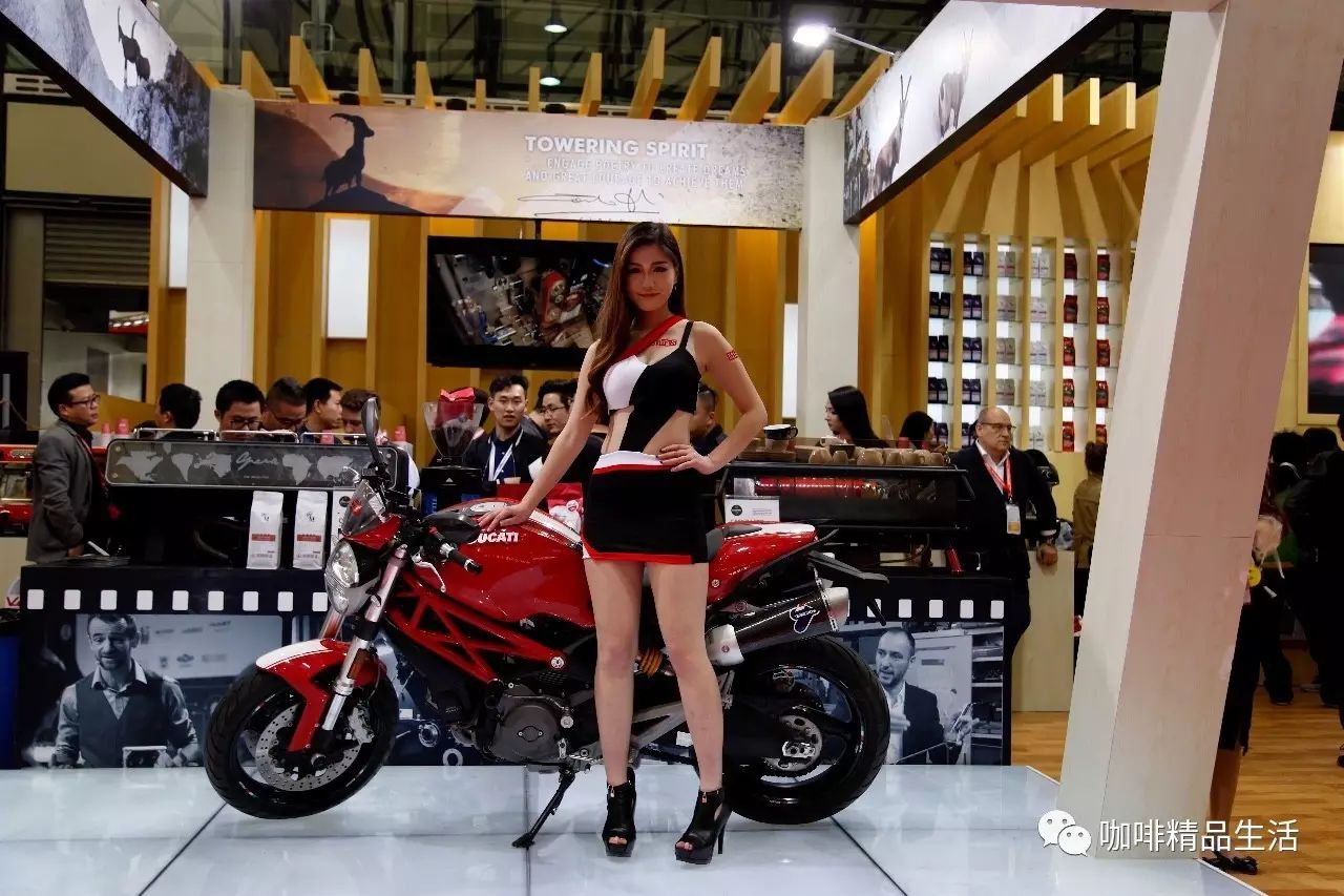 咖啡美女与机车最火 | HOTELEX首日惊艳回顾