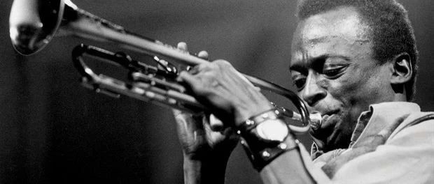 咖啡馆爱放爵士乐之大师特辑 | Miles Davis