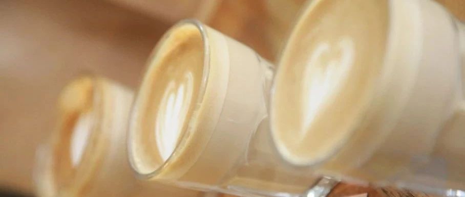 【前街咖啡师手记】奶泡温度对奶咖的风味会产生什么影响呢？
