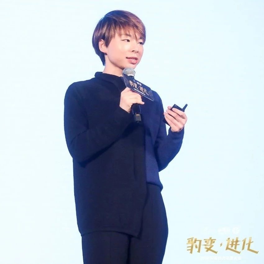 喜茶，被卖茶耽误的设计公司？