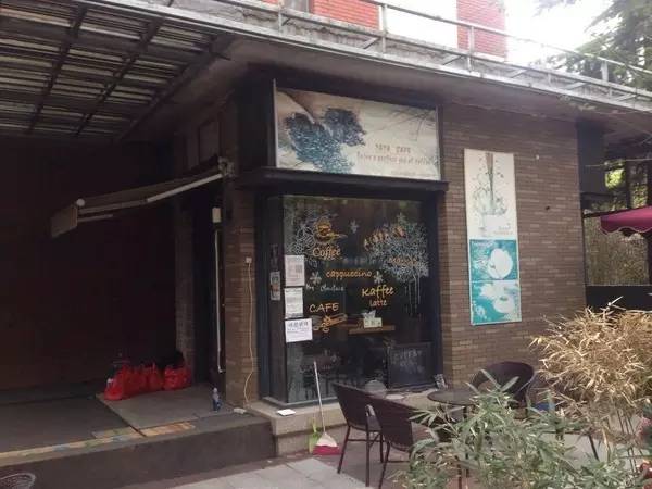 开在装了门禁的小区里，这家㎡的咖啡馆，仅靠卖咖啡月入 万+
