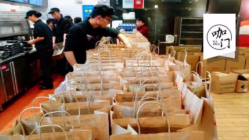 外卖满“减”也能盈利？原来是这么操作的