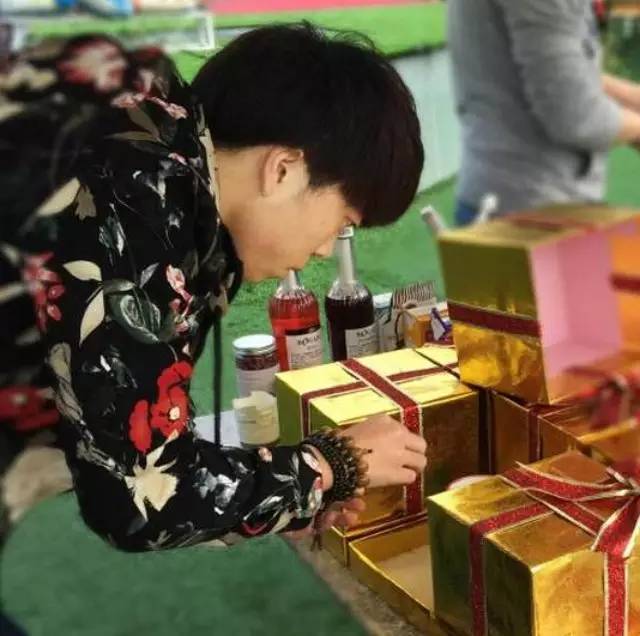 开展贸易独中三元，璞珞首席咖啡师周亚楠再进华南十强