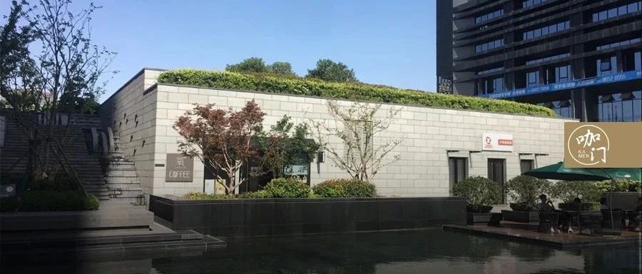 平、日出+杯：这家写字楼咖啡馆，琢磨透了“白领需求”