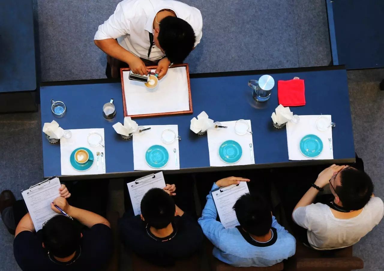 请别放弃您的咖啡师梦想 |  CBC六强比赛视频收藏分享