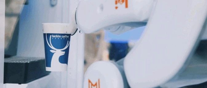 京东用机器人做奶茶，饮品业的“黑科技”又开动了
