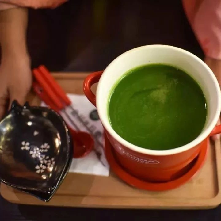 奶茶火锅，是人间至味还是黑暗料理？