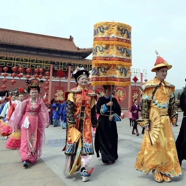 中国最美的＂影视城＂原来是这里.......
