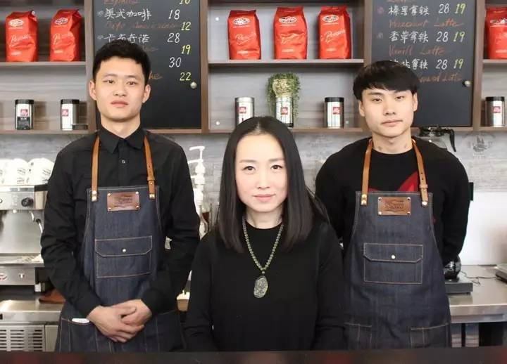 医院开咖啡馆：美女护士做店长，“邵逸夫”牌咖啡来一杯？