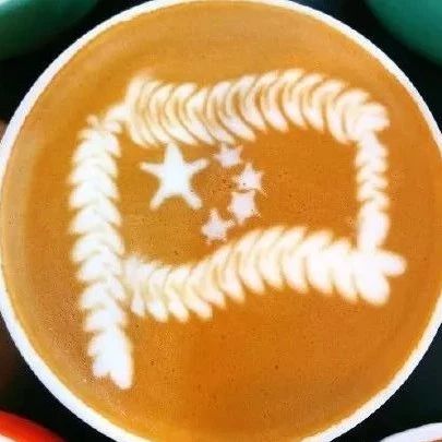 用一杯咖啡祝贺祖国生日？！太有创意！！
