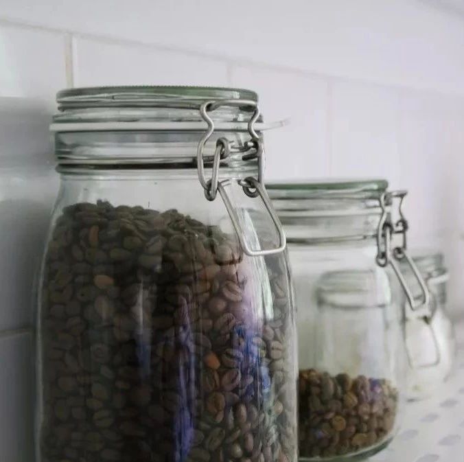 咖啡正确保存的五种方法，别再往冰箱放了！