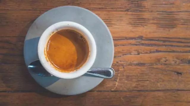 喝咖啡真的会长寿？看医学研究如何互相撕逼～