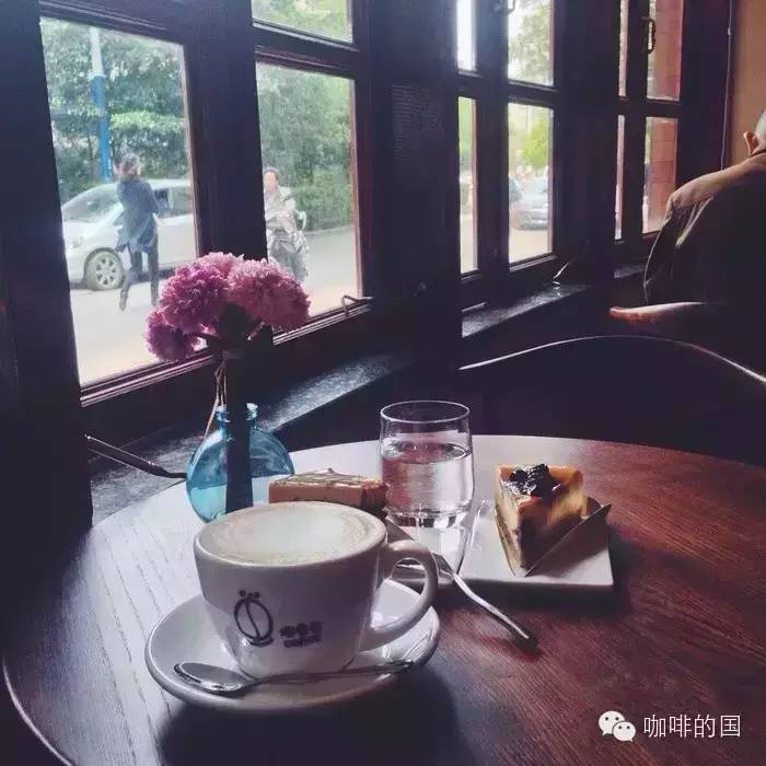 【昆明咖啡馆推荐】炒豆虫新鲜烘焙咖啡