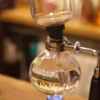 虹吸壶| 萃取咖啡时搅拌手法与浸泡手法的区别！