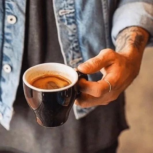 喝完咖啡后，咖啡因在体内多久才能代谢干净？