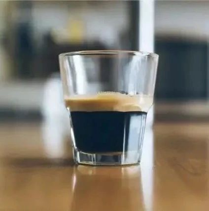 想要一杯醇厚的咖啡？看冲煮与烘焙如何强调这一品质