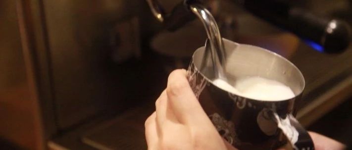 让你的奶泡更持久：~ ℃真的是最理想的温度吗？