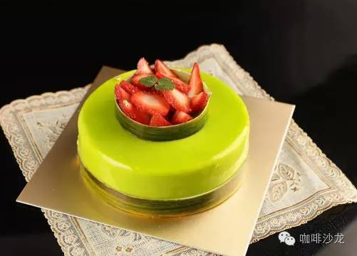 这一条常被你忽略：如何正确选择慕斯的材料与工具！