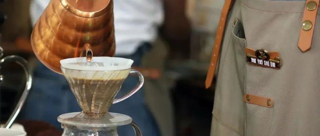 为什么手冲咖啡最好要分段注水？分成几段比较合理？