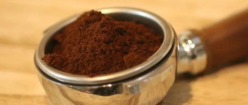 意式咖啡的研磨度是多细？可以磨成粉保存吗？