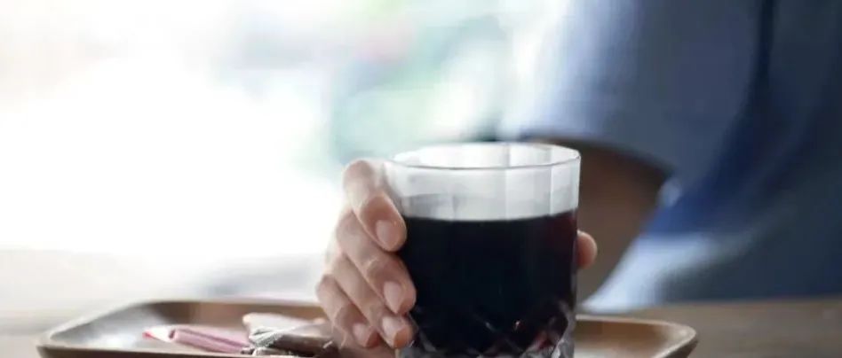 冷萃咖啡的研磨度多少才合适？调细研磨味道竟然会更淡！