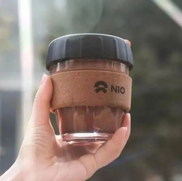跨界尽头就是咖啡？蔚来汽车注册NIO CAFE商标！