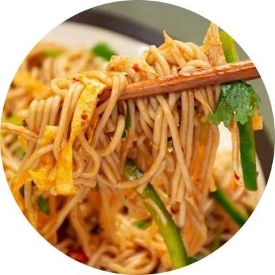 詹姆士的厨房丨何以解暑饱腹，唯有凉面