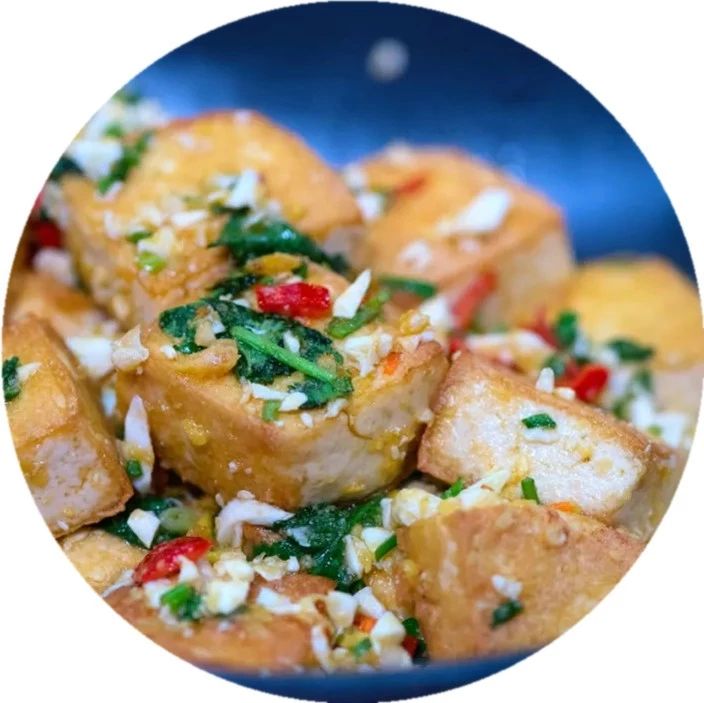 詹姆士的厨房 | 给普通豆腐加点料，好看又美味：金沙豆腐
