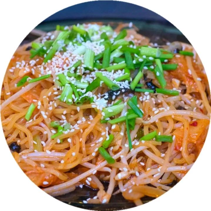 詹姆士的厨房 | 保证和你吃过的炒面都不一样：韩式泡菜炒面
