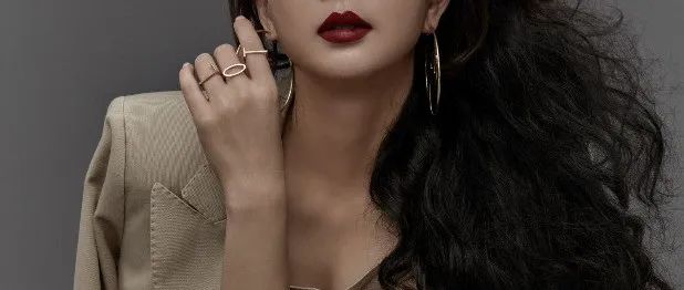 天！她也离婚了？！还藏着什么大瓜没说啊……