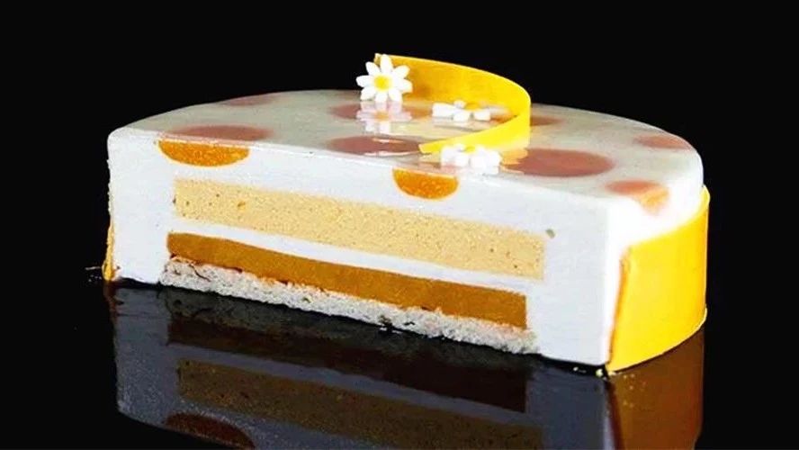 分装饰界大佬：琥珀淋面，MOF原创、基辅国际爆款、夏季首选…不能不看！！