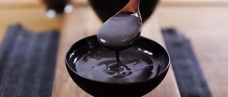 这几天，真冷！ 想来碗热气腾腾的黑芝麻糊