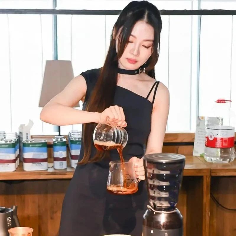 手冲还能这么玩，我直呼好家伙！
